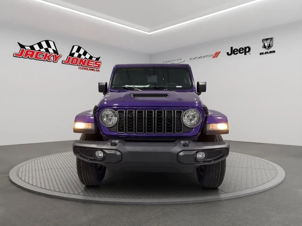 2026 Jeep JT Gladiator - Image 13 of 20