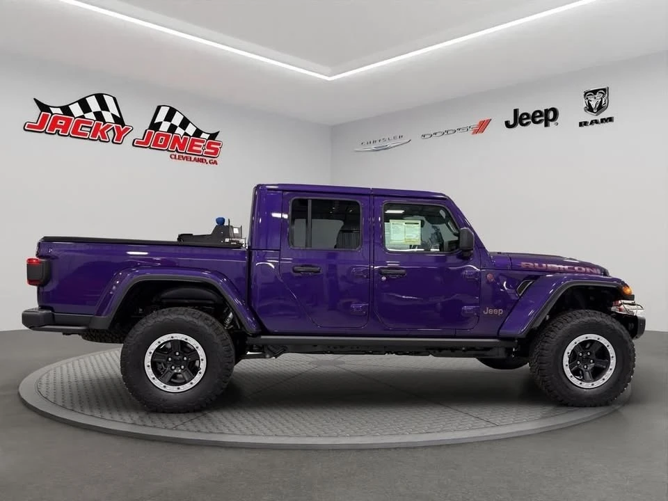 2026 Jeep JT Gladiator - Image 9 of 20