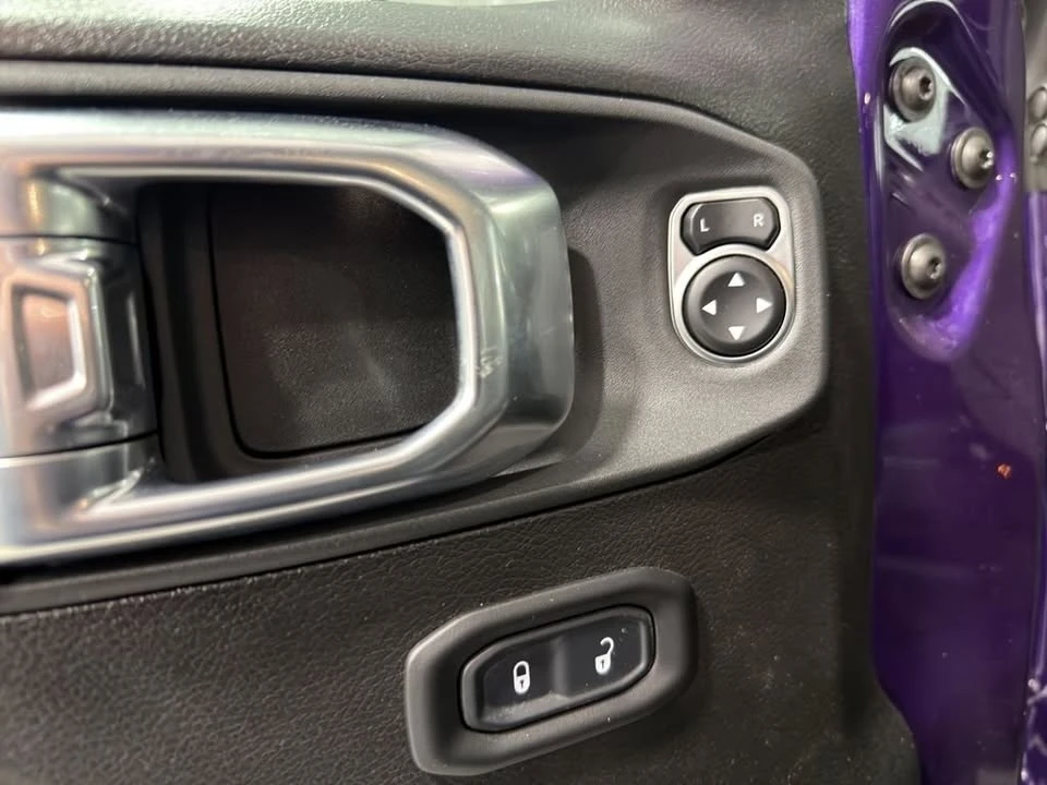 2026 Jeep JT Gladiator - Image 19 of 20