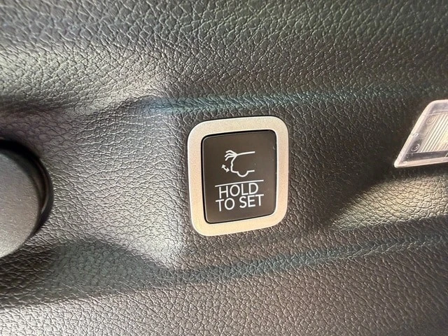 2026 Jeep WL Grand Cherokee - Image 21 of 31