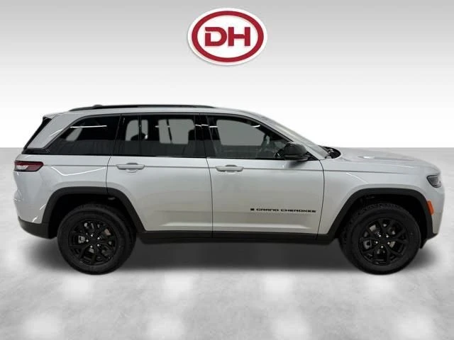 2026 Jeep WL Grand Cherokee - Image 3 of 30