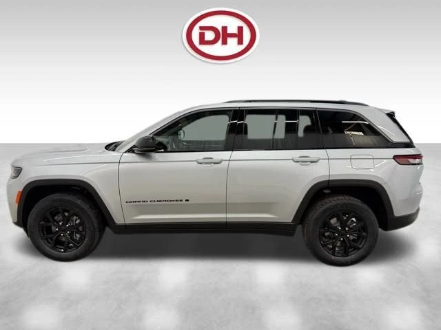 2026 Jeep WL Grand Cherokee - Image 11 of 30