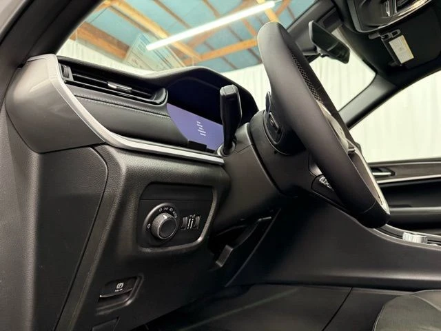 2026 Jeep WL Grand Cherokee - Image 18 of 30