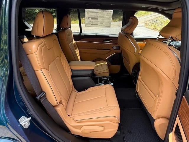 2026 Jeep WL Grand Cherokee - Image 27 of 31