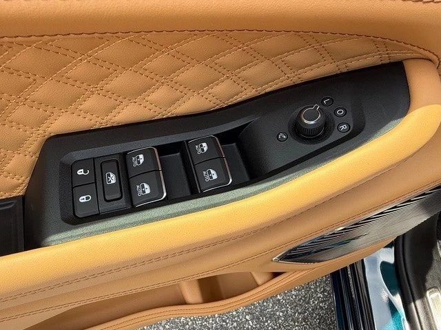 2026 Jeep WL Grand Cherokee - Image 14 of 31