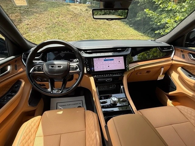 2026 Jeep WL Grand Cherokee - Image 11 of 31