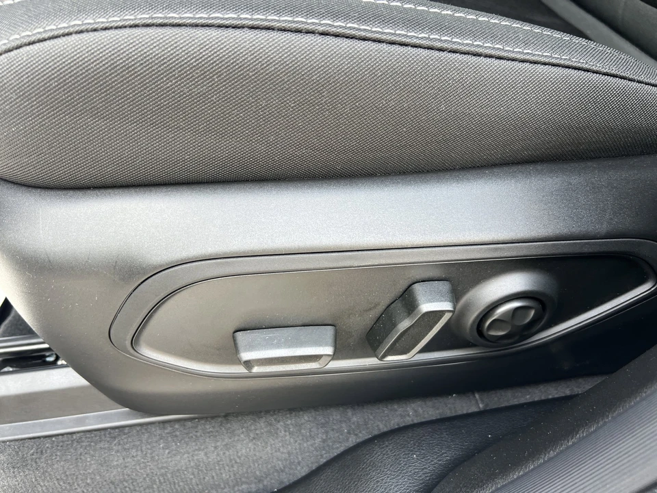2026 Jeep WL Grand Cherokee - Image 18 of 27