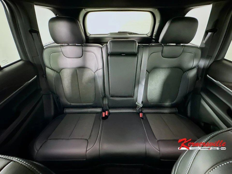 2026 Jeep WL Grand Cherokee - Image 10 of 21