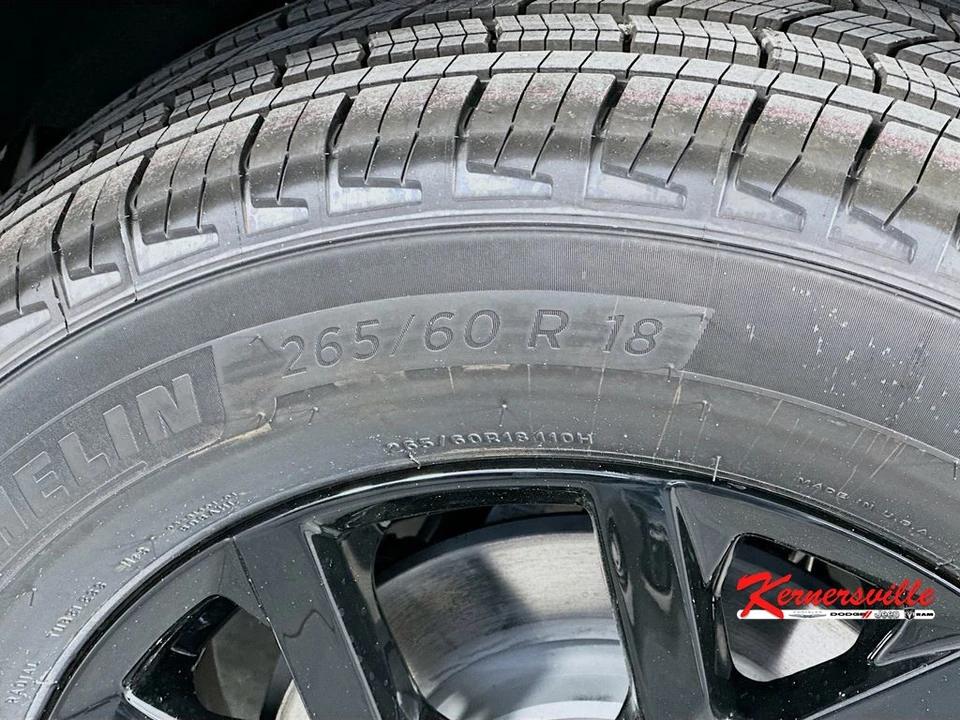 2026 Jeep WL Grand Cherokee - Image 17 of 21