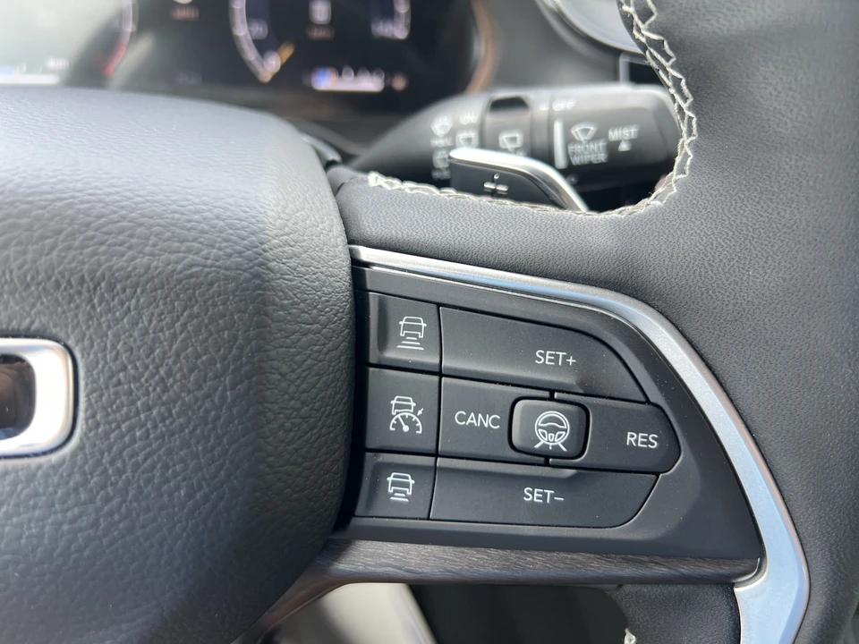 2026 Jeep WL Grand Cherokee - Image 23 of 31