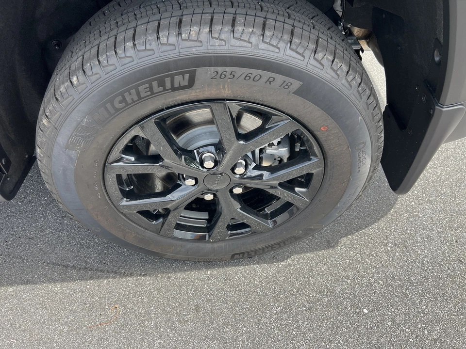 2026 Jeep WL Grand Cherokee - Image 11 of 31