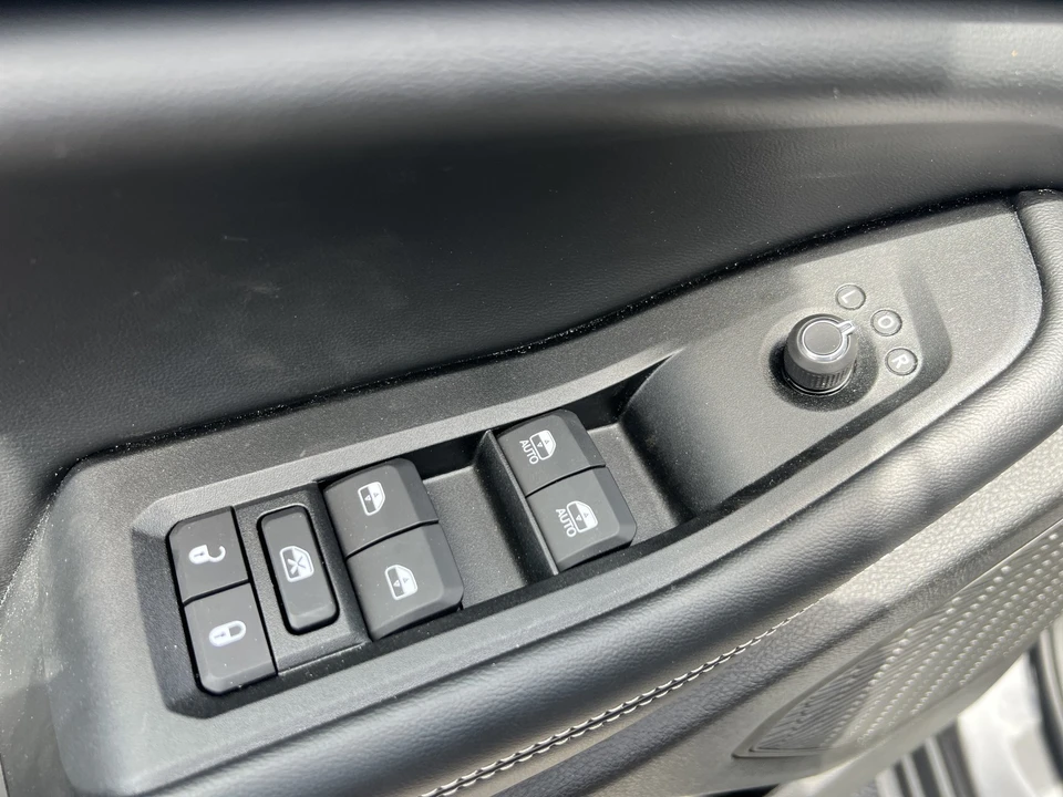 2026 Jeep WL Grand Cherokee - Image 15 of 31