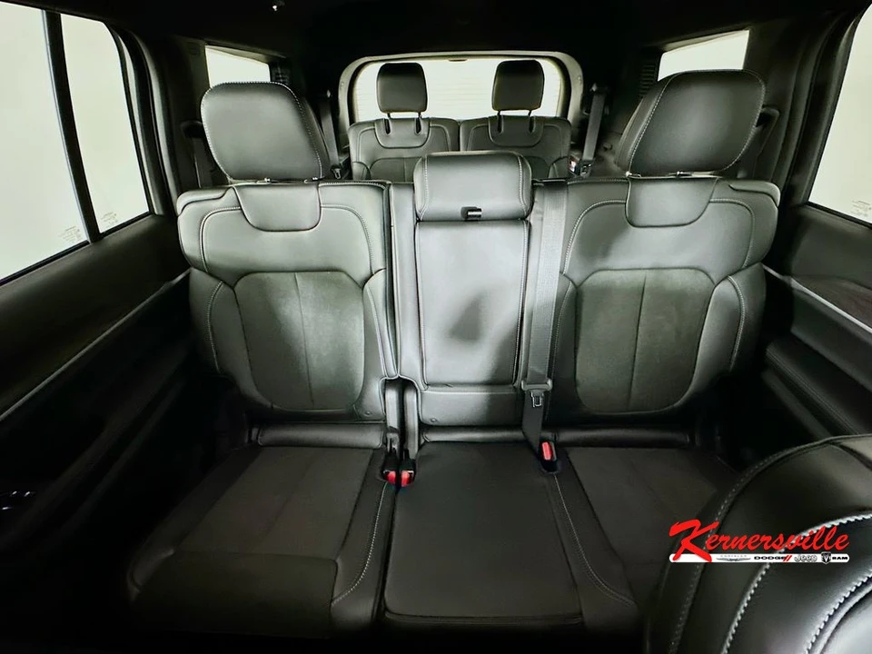 2026 Jeep WL Grand Cherokee - Image 10 of 22