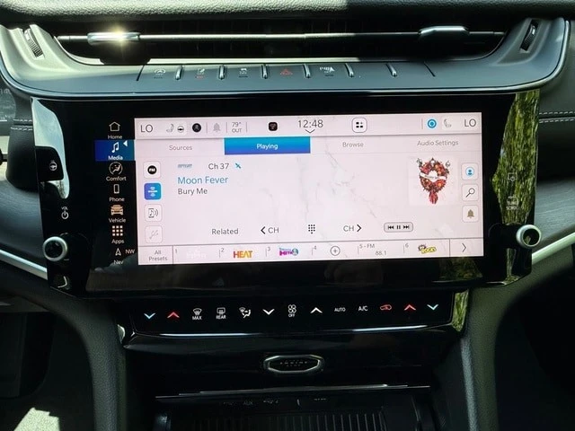 2026 Jeep WL Grand Cherokee - Image 25 of 31