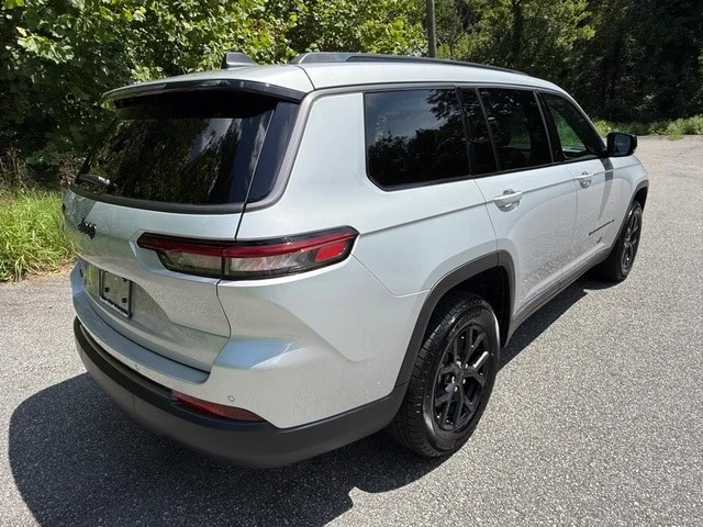 2026 Jeep WL Grand Cherokee - Image 6 of 31