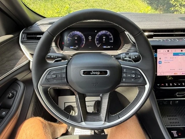 2026 Jeep WL Grand Cherokee - Image 23 of 31