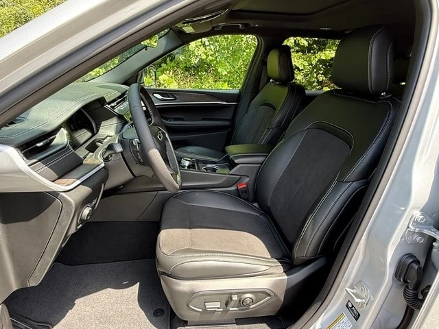 2026 Jeep WL Grand Cherokee - Image 11 of 31