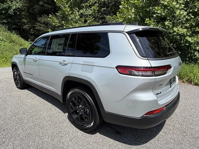 2026 Jeep WL Grand Cherokee - Image 8 of 31