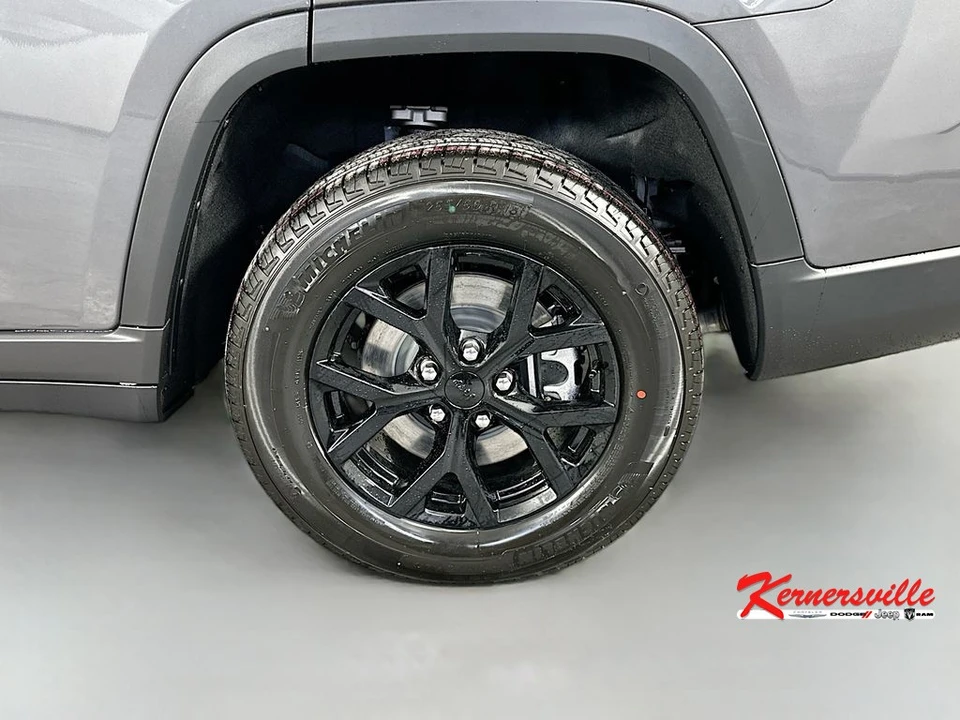 2026 Jeep WL Grand Cherokee - Image 17 of 22