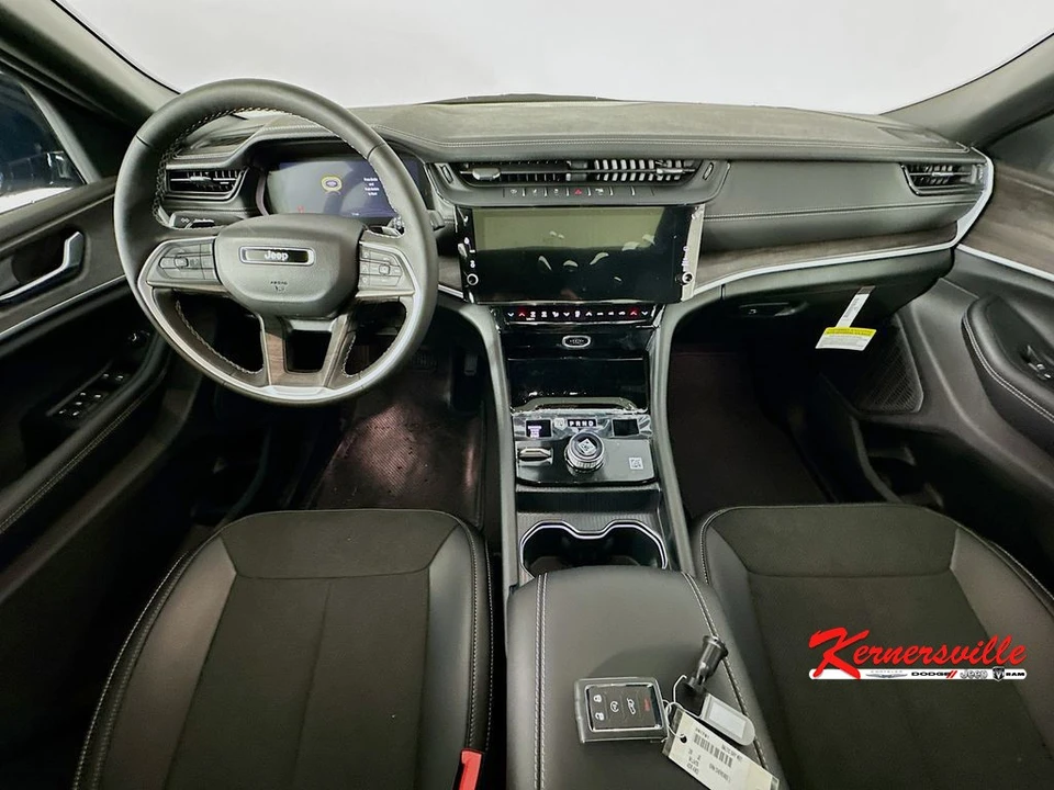 2026 Jeep WL Grand Cherokee - Image 9 of 22