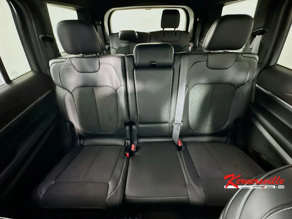 2026 Jeep WL Grand Cherokee - Image 10 of 21