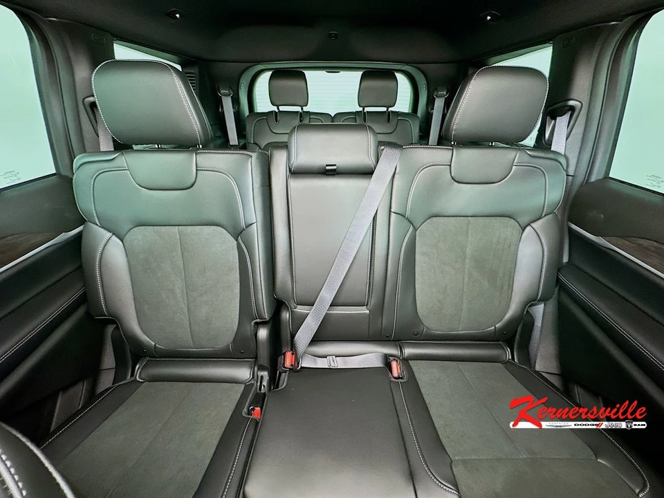2026 Jeep WL Grand Cherokee - Image 10 of 22