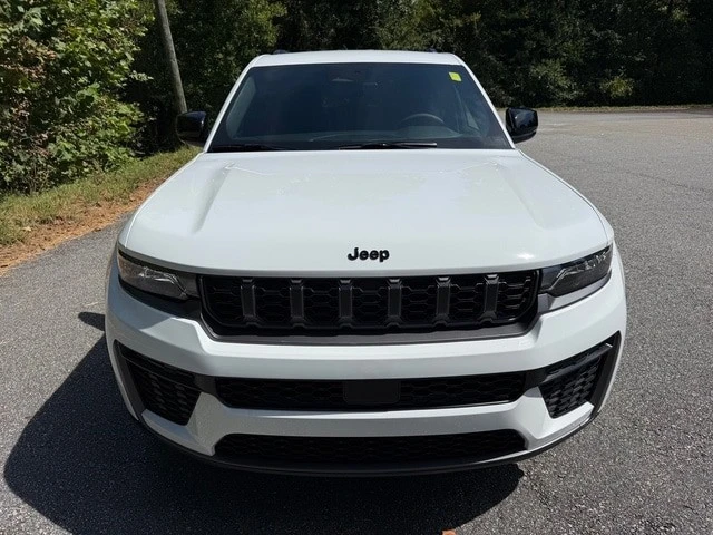 2026 Jeep WL Grand Cherokee - Image 3 of 29