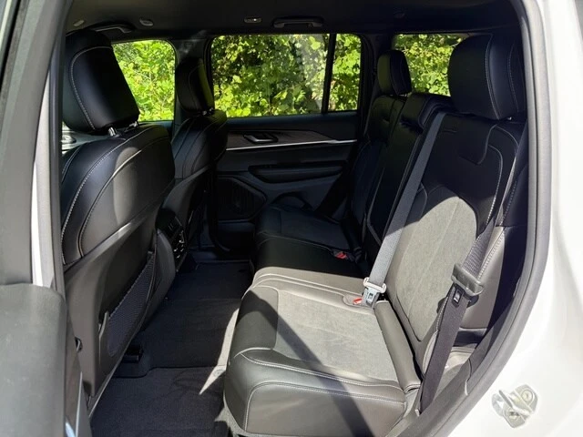 2026 Jeep WL Grand Cherokee - Image 14 of 29