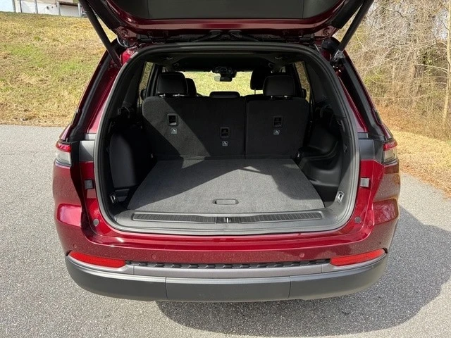 2026 Jeep WL Grand Cherokee - Image 16 of 21