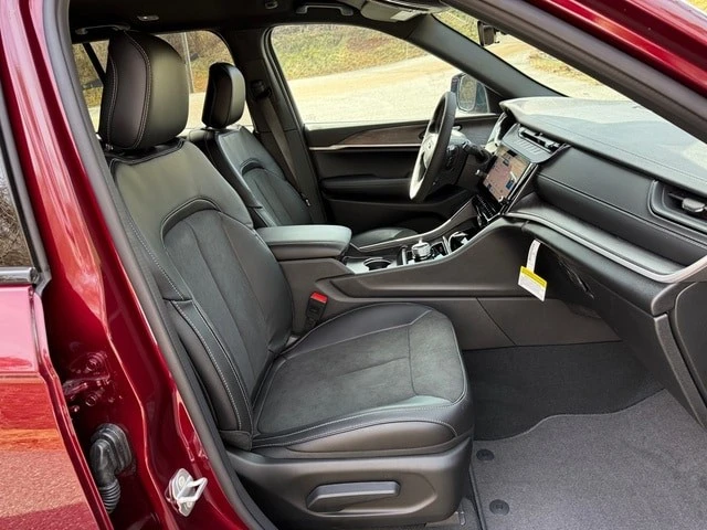 2026 Jeep WL Grand Cherokee - Image 20 of 21