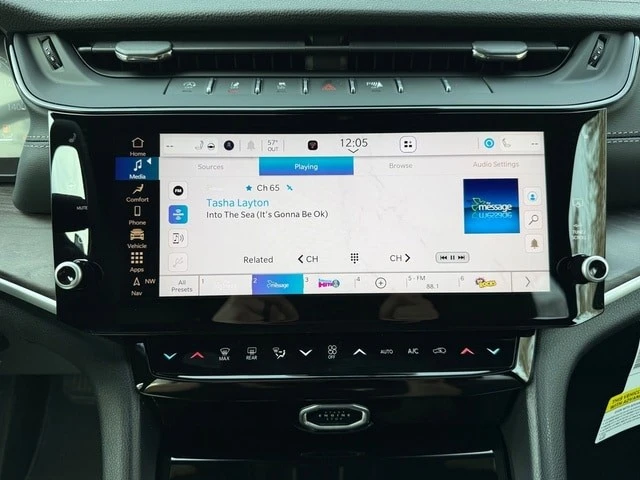 2026 Jeep WL Grand Cherokee - Image 23 of 31
