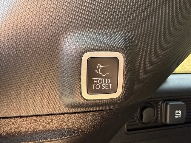 2026 Jeep WL Grand Cherokee - Image 17 of 31