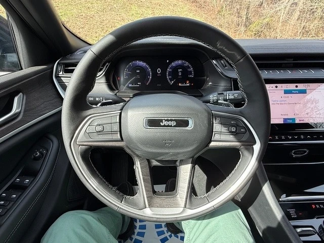2026 Jeep WL Grand Cherokee - Image 21 of 31