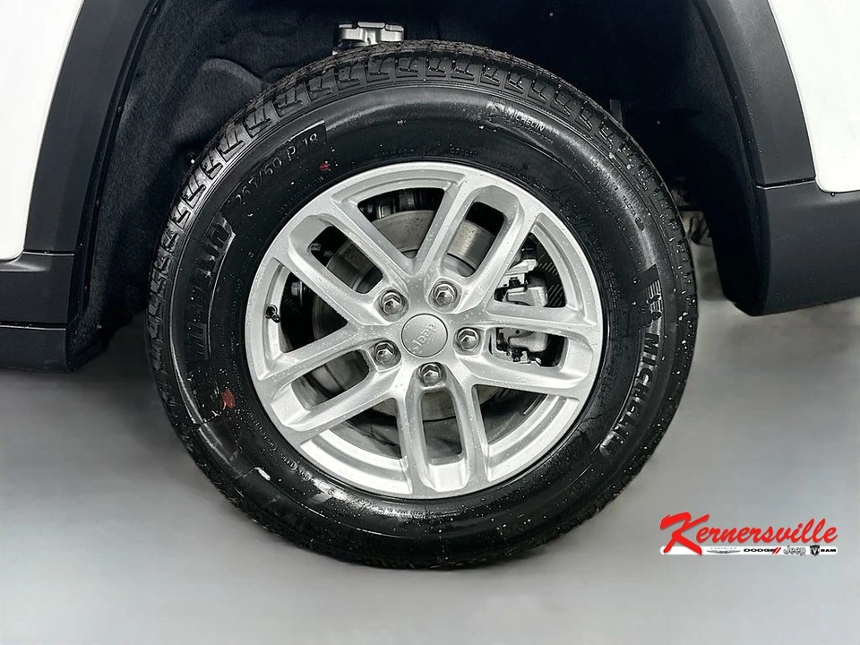 2026 Jeep WL Grand Cherokee - Image 17 of 22