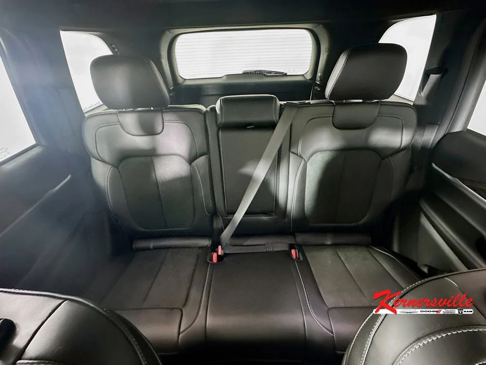 2026 Jeep WL Grand Cherokee - Image 10 of 21