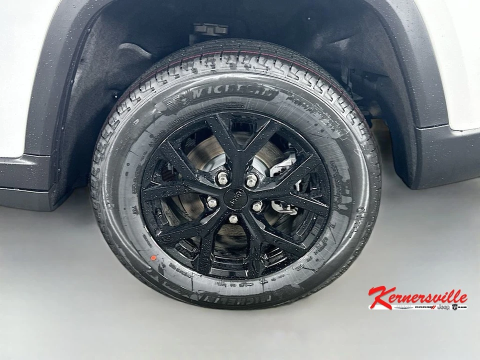 2026 Jeep WL Grand Cherokee - Image 17 of 21