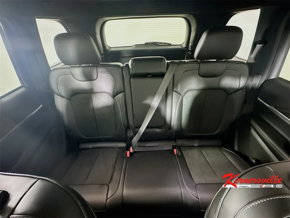 2026 Jeep WL Grand Cherokee - Image 10 of 21