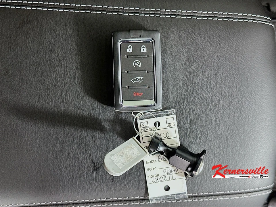 2026 Jeep WL Grand Cherokee - Image 20 of 21