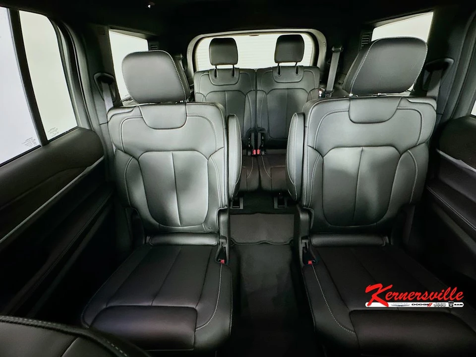 2026 Jeep WL Grand Cherokee - Image 10 of 21