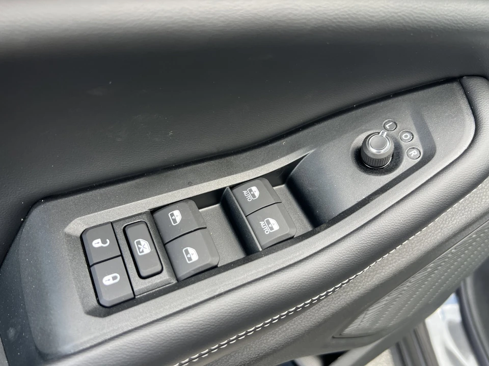 2026 Jeep WL Grand Cherokee - Image 17 of 31