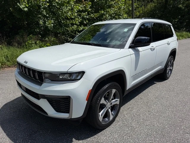 2026 Jeep WL Grand Cherokee - Image 3 of 31