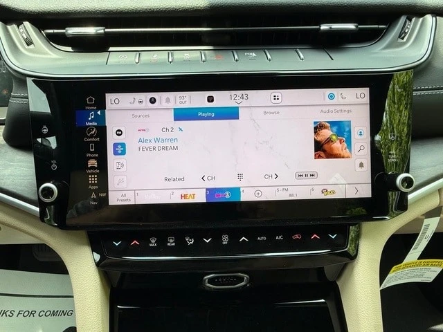 2026 Jeep WL Grand Cherokee - Image 24 of 31