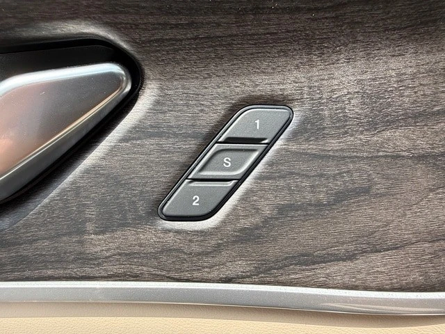 2026 Jeep WL Grand Cherokee - Image 13 of 31