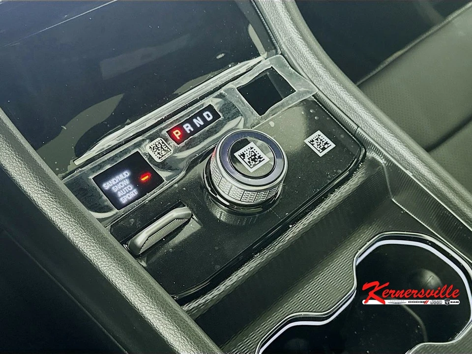 2026 Jeep WL Grand Cherokee - Image 12 of 21