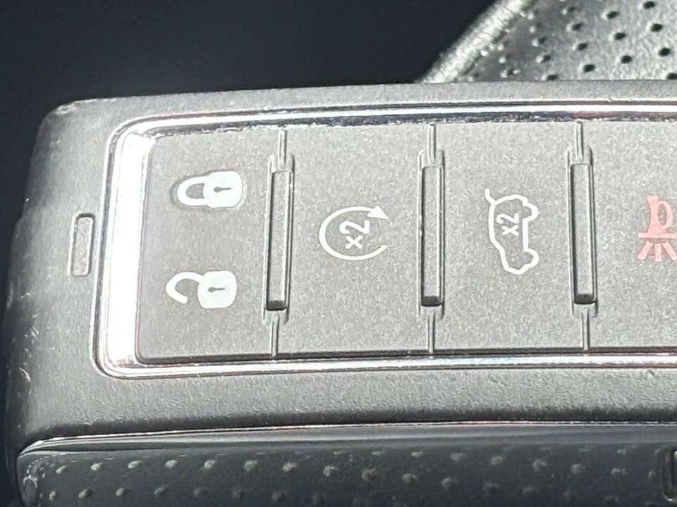 2026 Jeep WL Grand Cherokee - Image 29 of 31