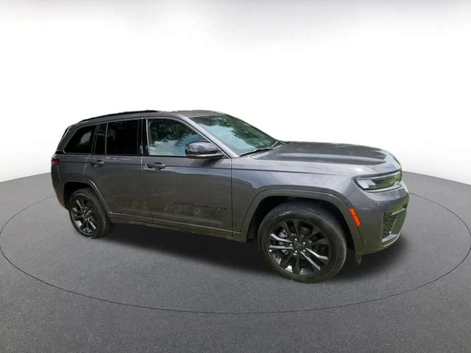 2026 Jeep WL Grand Cherokee - Image 2 of 31