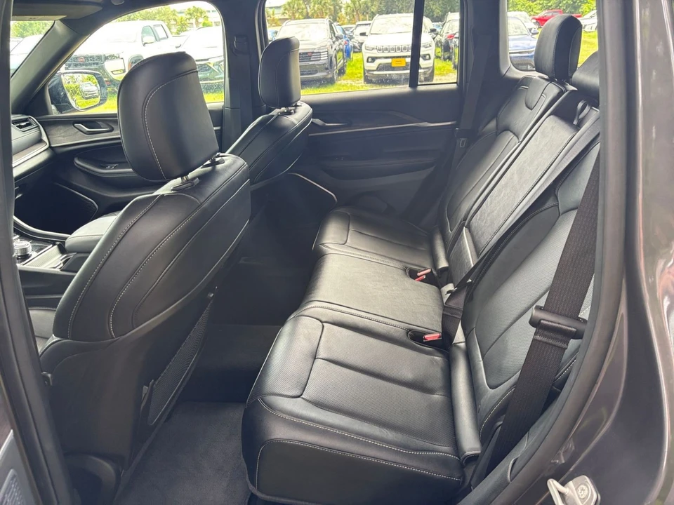 2026 Jeep WL Grand Cherokee - Image 30 of 31