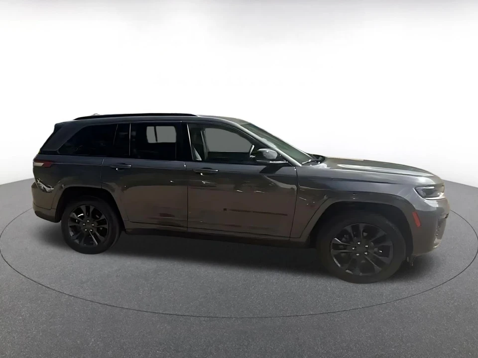 2026 Jeep WL Grand Cherokee - Image 17 of 31