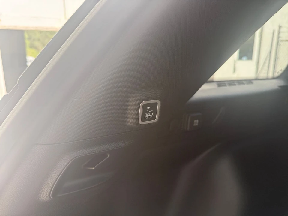 2026 Jeep WL Grand Cherokee - Image 23 of 31
