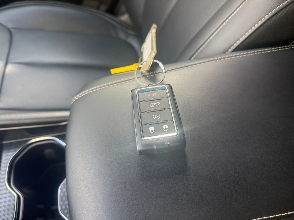 2026 Jeep WL Grand Cherokee - Image 26 of 31